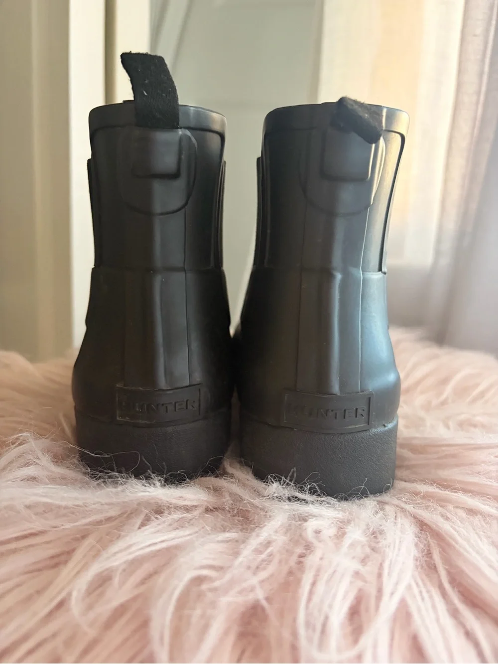 Hunter Women's Chelsea Rain Boots in Black